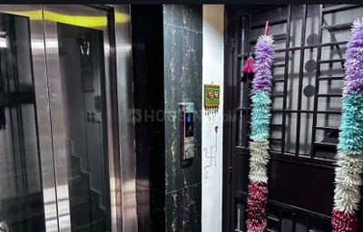 Building Image of 1000 Sq.ft 2 BHK Builder Floor for sale in Ganesh Nagar New Delhi for Rs. 8200000