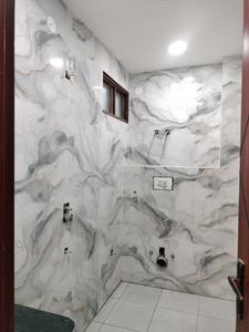 Common Bathroom Image of 850 Sq.ft 3 BHK Builder Floor for sale in Chandra Park New Delhi for Rs. 8600000