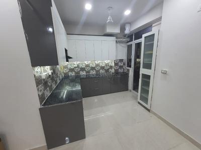 Kitchen Image of 800 Sq.ft 2 BHK Apartment / Flat for rent in Signature Global Andour Heights, Sector 71 Gurgaon for Rs. 25000
