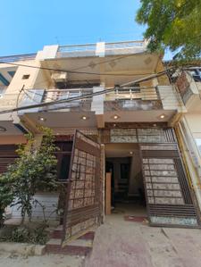 Image of 5000 Sq.ft 6 BHK Independent House for sale in Alpha II, Greater Noida for Rs. 45000000
