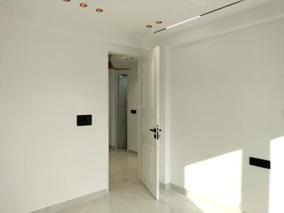 Bedroom Image of 1700 Sq.ft 3 BHK Apartment / Flat for sale in Vrindavan Apartment, Sector 6 Dwarka New Delhi for Rs. 28500000