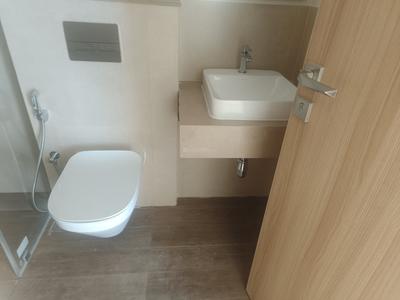 Image of 914 Sq.ft 2 BHK Apartment / Flat for rent in Piramal Aranya, Byculla, Mumbai for Rs. 150001