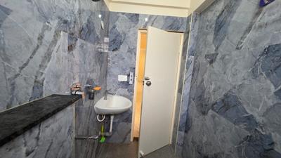Bathroom Image of 1400 Sq.ft 3 BHK Apartment / Flat for rent in Kaggadasapura Bengaluru for Rs. 45000