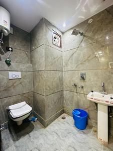 Image of 850 Sq.ft 3 BHK Builder Floor for rent in S Gambhir Homes, Dwarka Mor, New Delhi for Rs. 30000