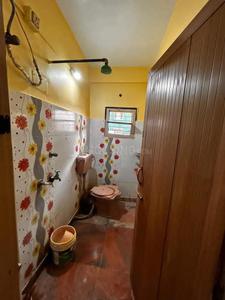 Bathroom Image of 650 Sq.ft 2 BHK Builder Floor for sale in Dum Dum Cantonment Kolkata for Rs. 2200000