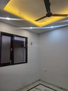 Bedroom Image of 720 Sq.ft 2 BHK Builder Floor for sale in Mukherjee Nagar New Delhi for Rs. 6800000