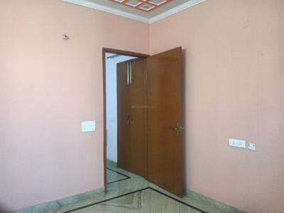 Bedroom Image of 800 Sq.ft 2 BHK Builder Floor for rent in Sector 11 Gurgaon for Rs. 21000