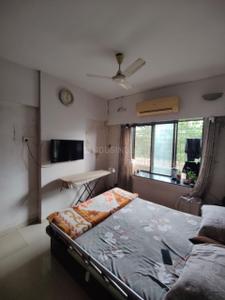Bedroom Image of 900 Sq.ft 2 BHK Apartment / Flat for sale in Landmark Towers, Dadar East Mumbai for Rs. 31000000