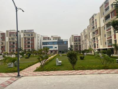 Image of 1780 Sq.ft 3 BHK Apartment / Flat for sale in Samhita Splendid Homes, Tadepalli, Vijayawada for Rs. 9000000