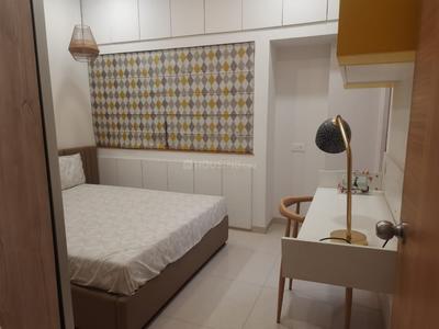Bedroom Image of 900 Sq.ft 2 BHK Apartment / Flat for rent in Kumar Pebble Park, Hadapsar Pune for Rs. 18500