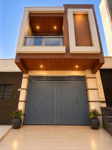 Image of 600 Sq.ft 3.5 BHK Independent House for sale in Uttam Nagar, New Delhi for Rs. 9400000