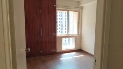 Bedroom Image of 750 Sq.ft 2 BHK Apartment / Flat for rent in Jaypee Kosmos, Sector 134 Noida for Rs. 24000