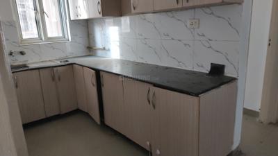 Kitchen Image of 1295 Sq.ft 3 BHK Apartment / Flat for rent in Supertech Cape Town, Sector 74 Noida for Rs. 32000