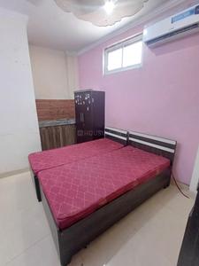 Bedroom Image of 280 Sq.ft 1 RK Builder Floor for rent in Sant Nirankari Colony RWA, Mukherjee Nagar New Delhi for Rs. 7500
