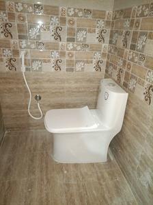 Common Bathroom Image of 1200 Sq.ft 2 BHK Apartment / Flat for rent in Ameerpet Hyderabad for Rs. 22500