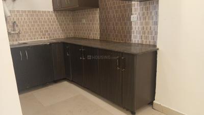 Kitchen Image of 950 Sq.ft 2 BHK Apartment / Flat for sale in Supertech Livingston, Crossings Republik Ghaziabad for Rs. 7500000