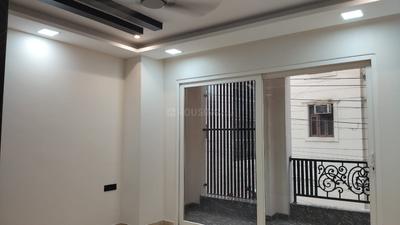 Bedroom Image of 1620 Sq.ft 3 BHK Builder Floor for sale in Anand Vihar New Delhi for Rs. 36500000