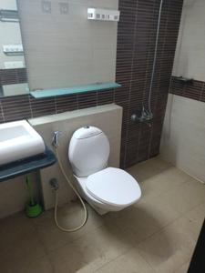 Common Bathroom Image of 1315 Sq.ft 3 BHK Apartment / Flat for sale in Ajmera Julian Alps, Wadala East Mumbai for Rs. 30000000