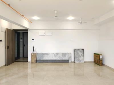 Living Room Image of 825 Sq.ft 2 BHK Apartment / Flat for sale in Andheri West Mumbai for Rs. 26000000