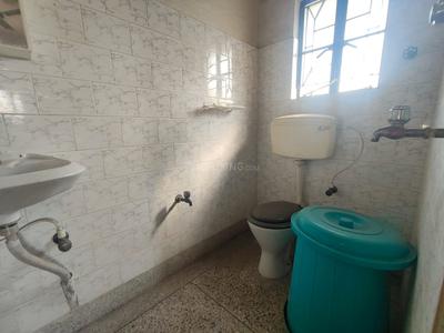 Bathroom Image of 1164 Sq.ft 3 BHK Apartment / Flat for sale in Kalikapur, EM Bypass Kolkata for Rs. 5500000