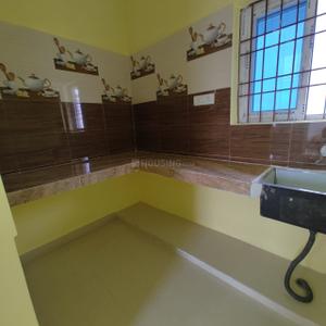 Kitchen Image of 700 Sq.ft 1 BHK Builder Floor for rent in Sathuvachari Vellore for Rs. 5500