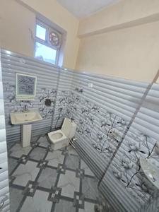 Image of 1272 Sq.ft 2.5 BHK Apartment / Flat for rent in Sector 70, Noida for Rs. 29000