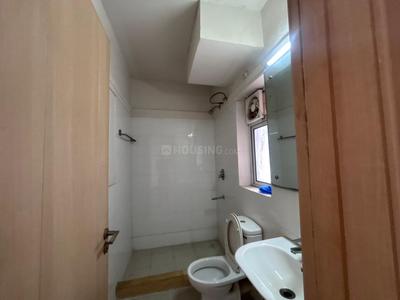 Bathroom Image of 1929 Sq.ft 3 BHK Apartment / Flat for rent in DLF New Town Heights 1, Sector 86 Gurgaon for Rs. 35000