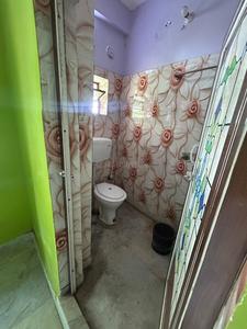 Bathroom Image of 1025 Sq.ft 2 BHK Apartment / Flat for sale in Baranagar Kolkata for Rs. 3850000