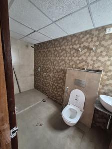 Bathroom Image of 1550 Sq.ft 2 BHK Apartment / Flat for rent in Matigara Siliguri for Rs. 31000