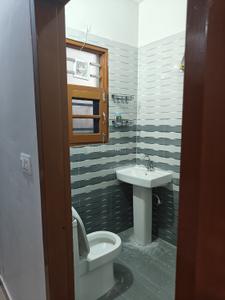 Bathroom Image of 1337 Sq.ft 1 BHK Apartment / Flat for rent in Darpan City Mohali for Rs. 13999