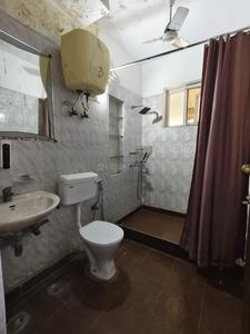 Bathroom Image of 1300 Sq.ft 3 BHK Apartment / Flat for sale in DDA Flats Munirka, Munirka New Delhi for Rs. 23000000