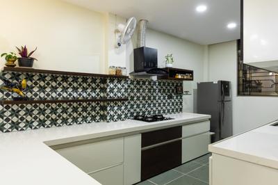 Kitchen Image of 900 Sq.ft 3 BHK Apartment / Flat for rent in Tejpur Gadbadi Indore for Rs. 25000