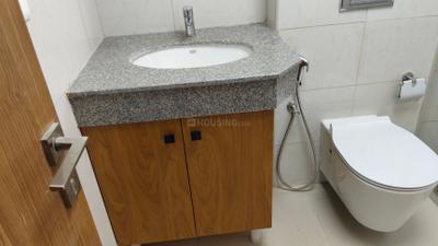 Bathroom Image of 2088 Sq.ft 3 BHK Apartment / Flat for rent in Godrej Woods, Sector 43 Noida for Rs. 92500