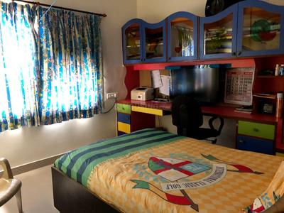 Bedroom Image of 1800 Sq.ft 3 BHK Apartment / Flat for sale in Usmanpura Ahmedabad for Rs. 10500000