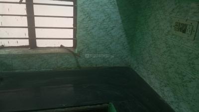 Kitchen Image of 600 Sq.ft 1 BHK Independent House for rent in Periyakollappatty Salem for Rs. 5000