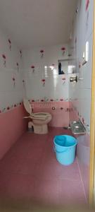 Bathroom Image of 850 Sq.ft 1 BHK Villa for rent in Vejalpur Ahmedabad for Rs. 16500