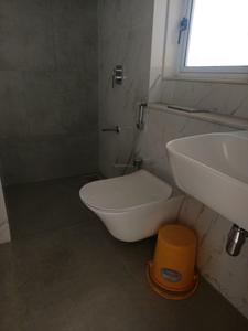 Common Bathroom Image of 1000 Sq.ft 2 BHK Apartment / Flat for sale in Lodha Bella Vita, Mohammed Wadi Pune for Rs. 9800000