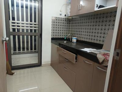 Kitchen Image of 645 Sq.ft 1 BHK Apartment / Flat for rent in Lodha Vista, Lower Parel Mumbai for Rs. 58000