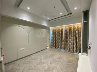 Bedroom Image of 900 Sq.ft 2 BHK Apartment / Flat for rent in Indiabulls Blu, Worli Mumbai for Rs. 350000
