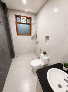 Image of 900 Sq.ft 3 BHK Builder Floor for sale in Govindpuri, New Delhi for Rs. 5800000