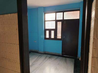 Bedroom Image of 160 Sq.ft 2 BHK Independent House for rent in Sector 5 Rohini New Delhi for Rs. 12000