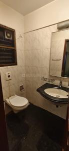 Image of 1000 Sq.ft 2 BHK Apartment / Flat for rent in L And T Crescent Bay, Parel, Mumbai for Rs. 140000