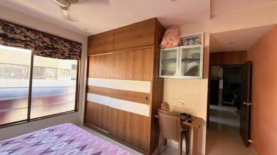 Bedroom Image of 1800 Sq.ft 3 BHK Apartment / Flat for sale in Naranpura Ahmedabad for Rs. 13500000