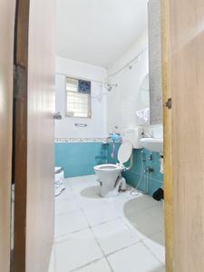 Bathroom Image of 1500 Sq.ft 3 BHK Apartment / Flat for sale in Jairaj Lake Town, Katraj Pune for Rs. 18500000