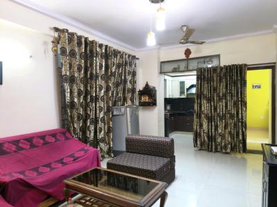 Living Room Image of 1090 Sq.ft 2 BHK Apartment / Flat for sale in Paramount Symphony, Crossings Republik Ghaziabad for Rs. 10000000