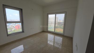 Bedroom Image of 780 Sq.ft 2 BHK Apartment / Flat for rent in Shapoorji Pallonji BKC 28, Bandra East Mumbai for Rs. 107000
