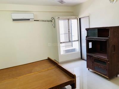 Bedroom Image of 1105 Sq.ft 2 BHK Apartment / Flat for rent in Ramdev Nagar Ahmedabad for Rs. 17000