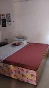 Bedroom Image of Tolet for girls in Sector 37, Chandigarh