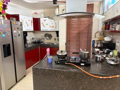 Kitchen Image of 2000 Sq.ft 3 BHK Builder Floor for sale in Rajouri Garden New Delhi for Rs. 31500000