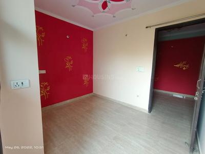 Bedroom Image of 500 Sq.ft 1 BHK Independent House for rent in Manglapuri New Delhi for Rs. 9000